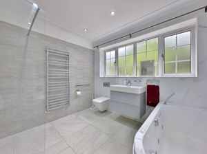 Photo 30- click for photo gallery